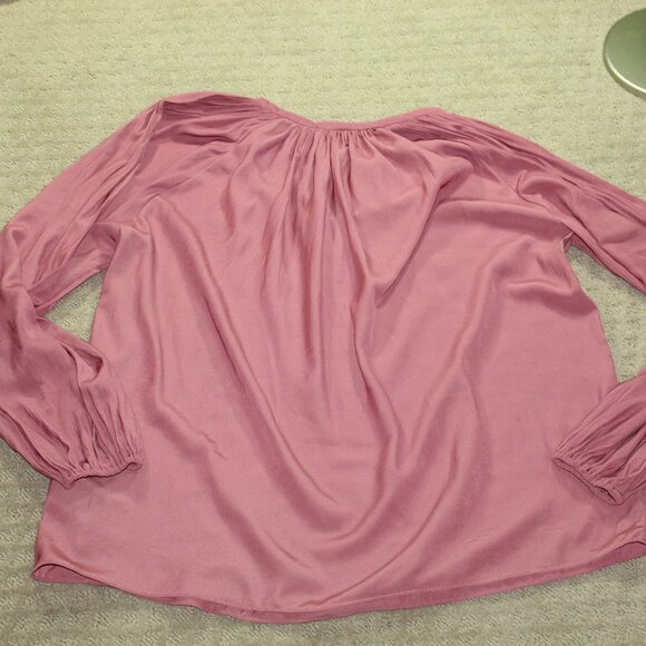 Republic Clothing Women's Small Mauve Peasant Blouse - Picture 2 of 4